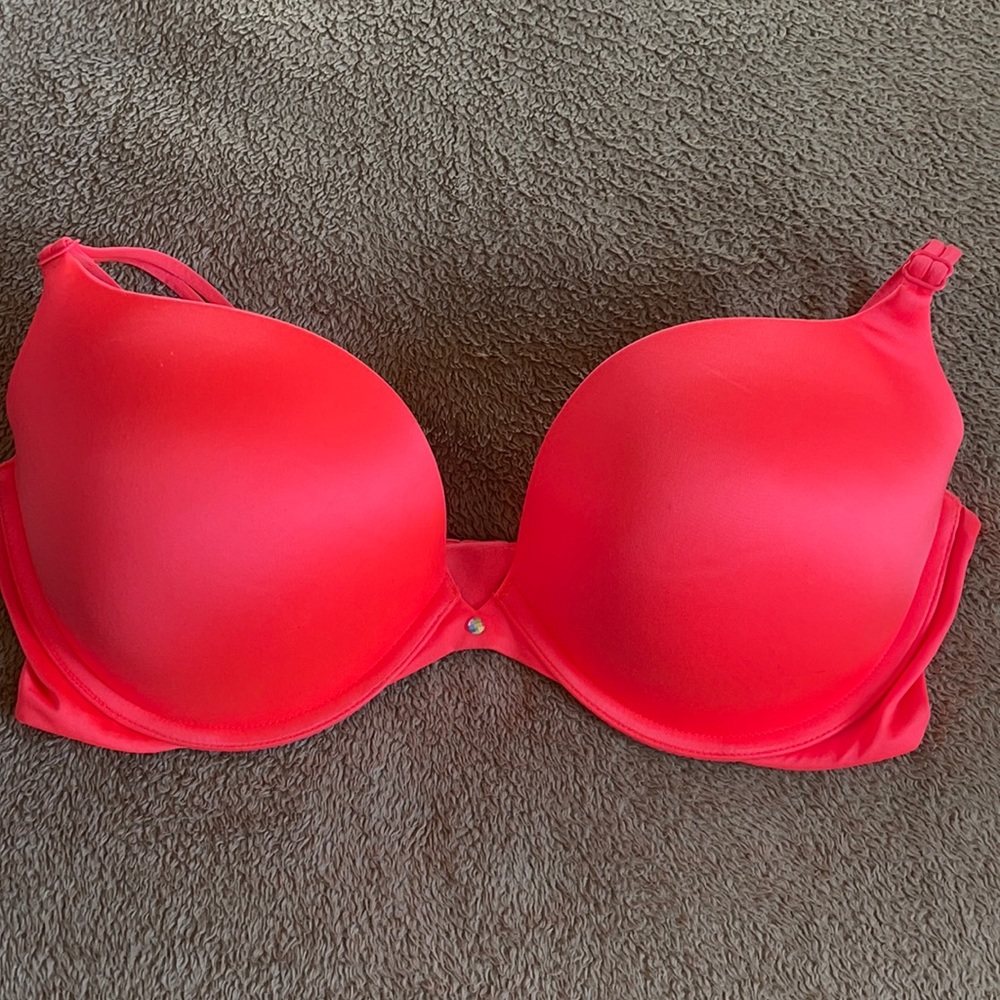 Victoria’s Secret Very Sexy Push-up Bra